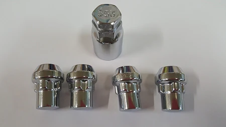 Wheel Lug Nut Lock With KEY - Image 1