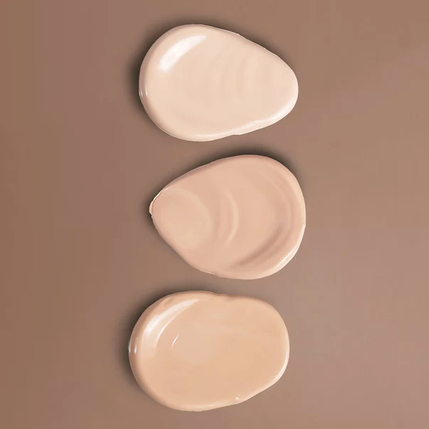 ZOLA - Foundation Nude Skin 01 Light - Image 2